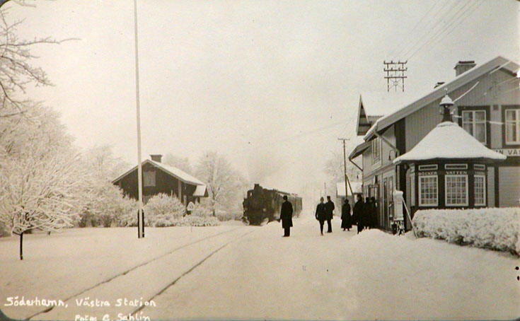 19 - S�DERHAMN V�STRA STATION